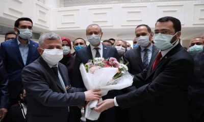 AK Parti Niğde İl Başkanlığı’na Seçilen Ömer Kılıç Mazbatasını Aldı