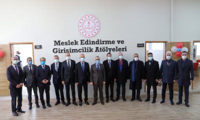 Niğde Valiliği, Niğde Ömer Halisdemir Üniversitesi, Niğde İşkur İl Müdürlüğü ve İl Milli Eğitim Müdürlüğü’nün İşbirliği ile Girişimcilik ve Meslek Edindirme Atölyesi Açılış Töreni Gerçekleştirildi