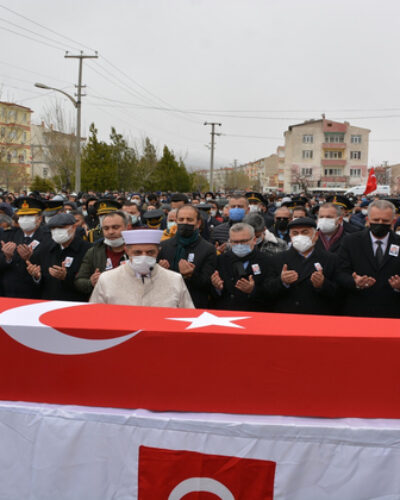 Niğdeli Şehit J. Uzm. Çvş. Erkan Erdem Dualarla Ebediyete Uğurlandı
