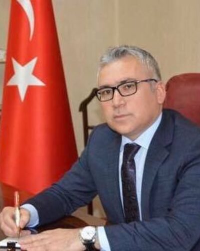 YAŞLILARIMIZ TOPLUMSAL HAZİNEMİZDİR