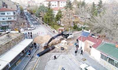 NİĞDE”DE YAĞMUR SUYU HATLARI YAĞIŞLAR ÖNCESİ TEMİZLENİP BAKIMA ALINIYOR