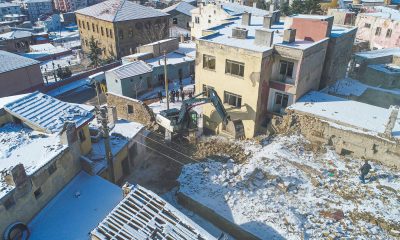 KALE ÇEVRESİ KORUMA VE YENİLEME PROJESİNDE YIKIM AŞAMASINA GEÇİLDİ