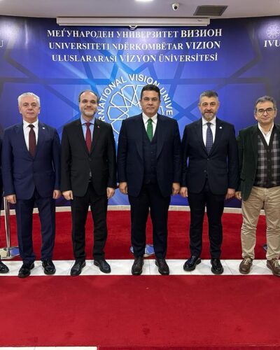 Rektör Vizyon Üniversitesi’nin Mezuniyet Törenine Katıldı