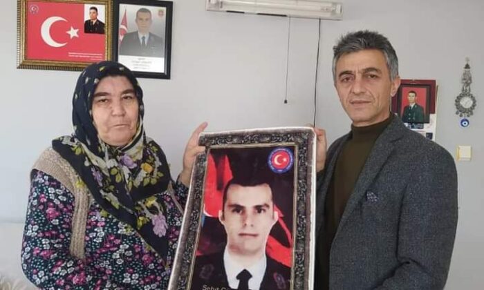 Kahramanların ailelerine anlamlı hediye 