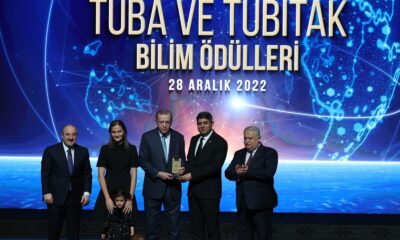 Erdoğan’dan Akademisyen Gürbüz’e ödül