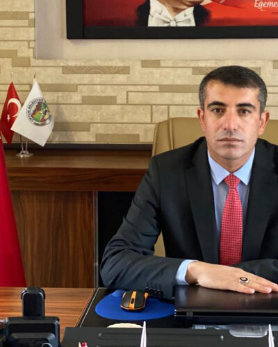 Çiftlik, Emin Ellerde