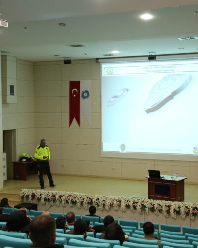 Üniversite’de Güvenli Trafik Eğitimi