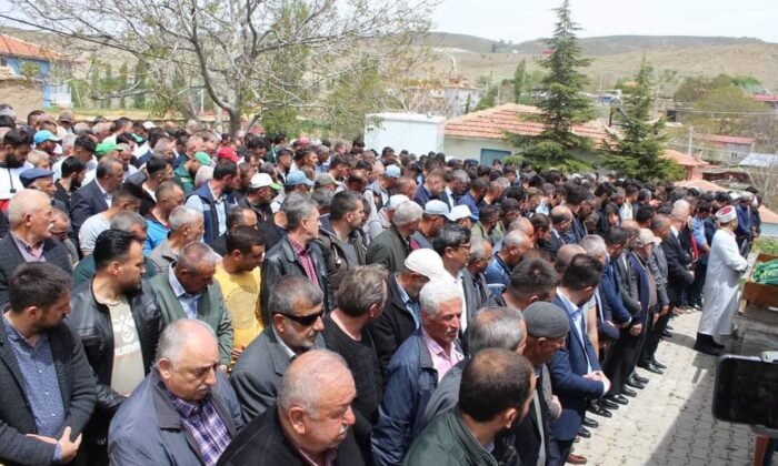 Mertcan Şahin son yolculuğuna uğurlandı