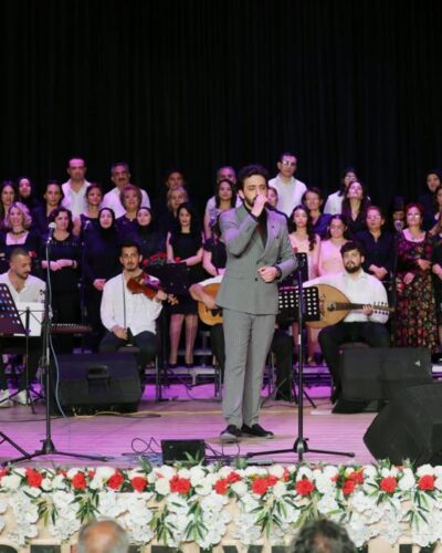 Niğde Belediyesi Halk Korosundan Müthiş Konser