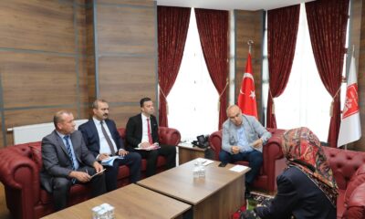 Vali Koç halk gününde vatandaşları dinledi