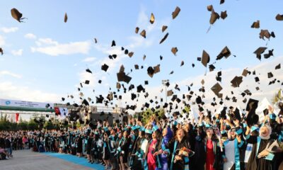 Üniversite’de Mezuniyet coşkusu