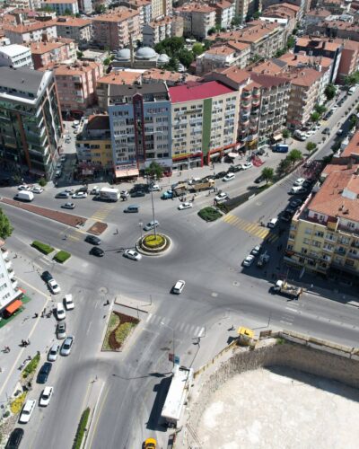 İmam Hatip Meydanına Akıllı Kavşak