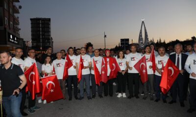 ’15 Temmuz Demokrasi ve Bayrak Yürüyüşü