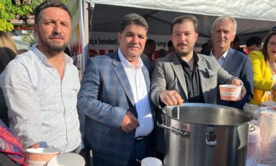 Mhp Ve Ülkü Ocakları’ndan Aşure İkramı