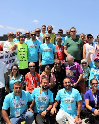 NİĞDE YARI MARATONU, ŞEHİT ÖMER HALİSDEMİR ANISINA KOŞULDU