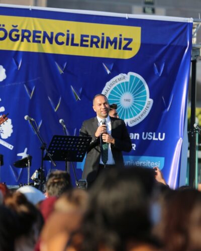 Niğde Belediyesi, Üniversitelilerin Yanında