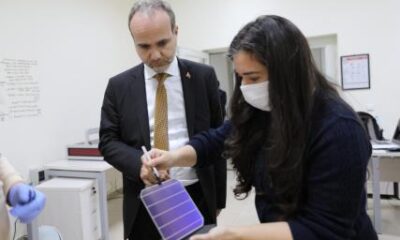 NİĞDE ÖMER HALİSDEMİR ÜNİVERSİTESİ, YENİLENEBİLİR ENERJİ HEDEFLERİNE YERLİ ÜRETİMLE KATKI SAĞLIYOR