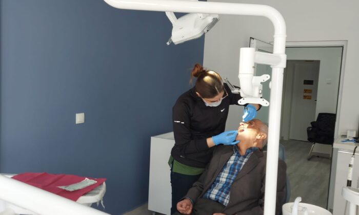 BOR, MODERN DİŞ MUAYENEHANESİNE KAVUŞTU