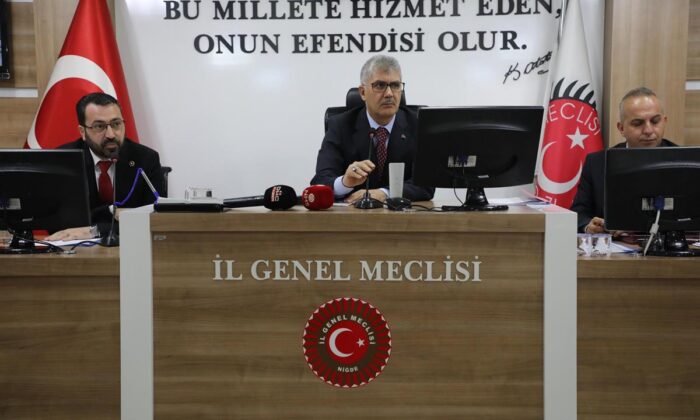 NİĞDE İL GENEL MECLİSİ 2025 BÜTÇESİ KABUL EDİLDİ