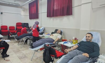 ÖĞRETMENLER GÜNÜ ANISINA KAN BAĞIŞI KAMPANYASI DÜZENLENDİ