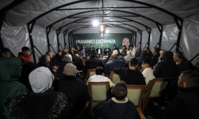 BAŞKAN ÖZDEMİR, MUHABBET ÇADIRINDA VATANDAŞLARLA BULUŞTU