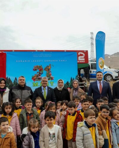 NİĞDE’DE DÜNYA ORMANCILIK GÜNÜ’NDE 1000 FİDAN TOPRAKLA BULUŞTU