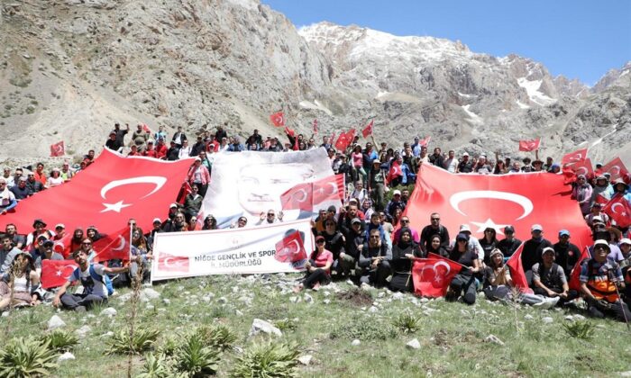ATATÜRK’ÜN İZİNDE ALADAĞLAR’A YÜRÜDÜLER