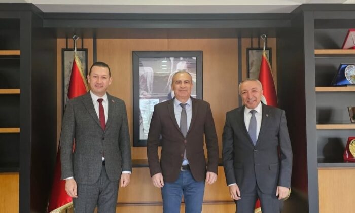 BOR’DA KİTAP KAZANDIRDI: “BOR OKUYOR” PROJESİNDE ÖDÜLLER SAHİPLERİNİ BULDU