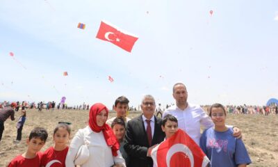 NİĞDE’DE 19 MAYIS COŞKUSU UÇURTMA ŞENLİĞİ İLE ZİRVEYE ULAŞTI