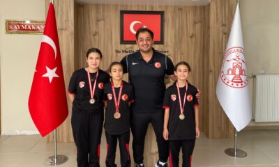 ULUKIŞLA KÜÇÜK KIZLARDA TÜRKİYE GÜREŞ ŞAMPİYONASI’NDA TARİH YAZDI