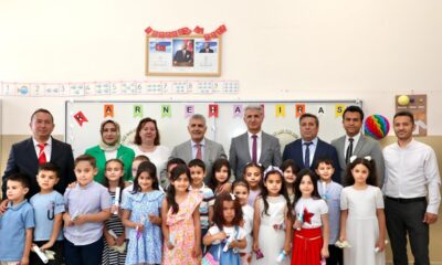 VALİ CAHİT ÇELİK KARNE TÖRENİNE KATILDI