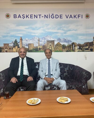 AKIN GÖNEN’İN KİTABI BAŞKENT NİĞDE VAKFI’NDA FİKİRLERLE BULUŞTU