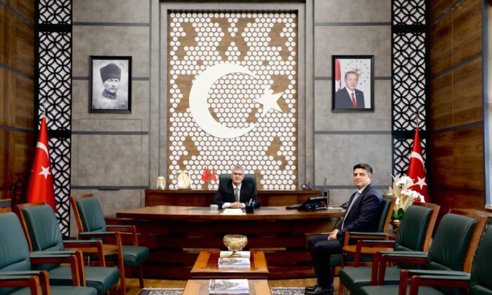 YENİ TARIM MÜDÜRÜ VALİ ÇELİK’İ ZİYARET ETTİ