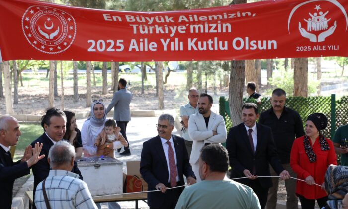 NİĞDE’DE KORUYUCU AİLE GÜNÜ ETKİNLİĞİ DÜZENLENDİ