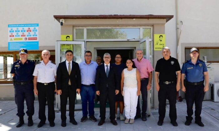 VALİ CAHİT ÇELİK’TEN BOR’DA TARIM VE HAYVANCILIK İŞLETMESİNE ZİYARET