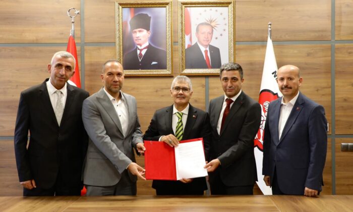 NİĞDE’DE KAHRAMANLARIMIZ İÇİN ANLAMLI PROJE