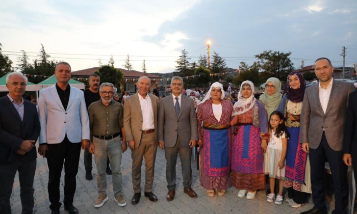 ALTUNHİSAR AKÇAÖREN KÖYÜ’NDE GELENEKSEL ŞENLİK COŞKUSU