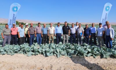 REKTÖR USLU, ÇİFTÇİ BULUŞMALARININ İLKİNDE LAHANA ÜRETİCİLERİYLE BİR ARAYA GELDİ