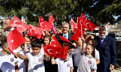NİĞDE’DE YENİ EĞİTİM YILI KEMAL AYDOĞAN İLKOKULU’NDA COŞKUYLA BAŞLADI