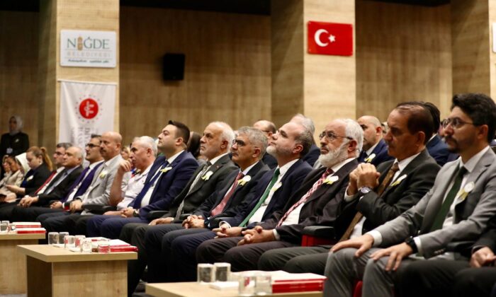 NİĞDE’DE MEVLİD-İ NEBİ HAFTASI PROGRAMI DÜZENLENDİ