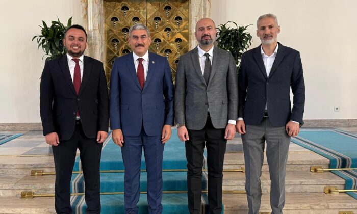 MİLLETVEKİLİ CEVAHİR UZKURT, SAĞLIK YÖNETİCİLERİNİ AĞIRLADI
