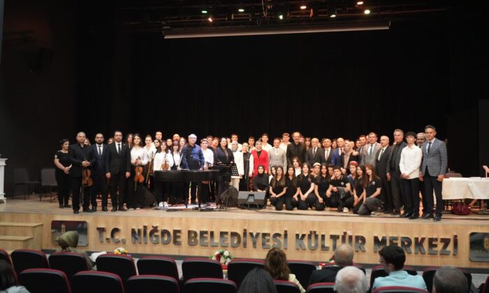 “KIM VAR?” SANAT ETKINLIĞI NIĞDE’DE GERÇEKLEŞTIRILDI