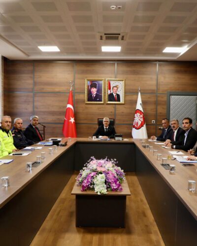 NIĞDE’DE HIZ SINIRLARI VE TRAFIK DÜZENLEMELERI TOPLANTISI YAPILDI