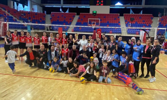 NÖHÜ TAKIMLARINDAN BÜYÜK BAŞARI