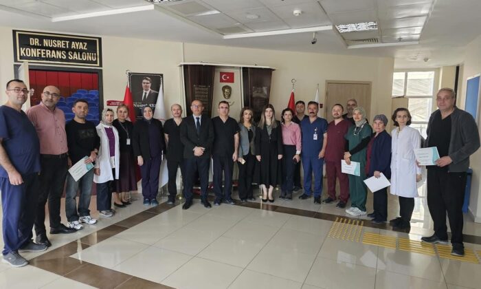 NİĞDE’DE AMELİYATHANE HEMŞİRELİĞİ SERTİFİKA TÖRENİ GERÇEKLEŞTİRİLDİ