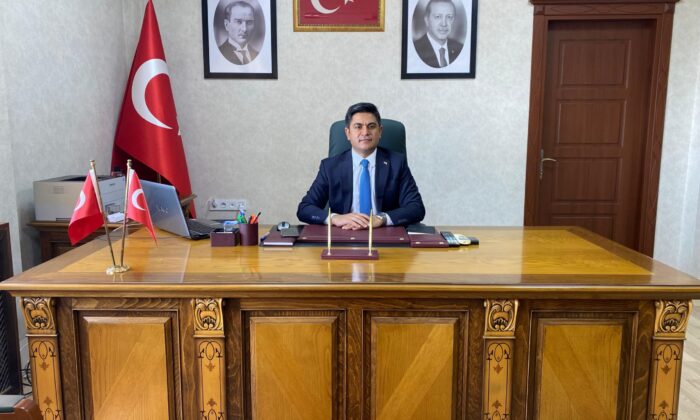 ALTUNHİSAR KAYMAKAMI BAĞIŞ’IN ACI KAYBI