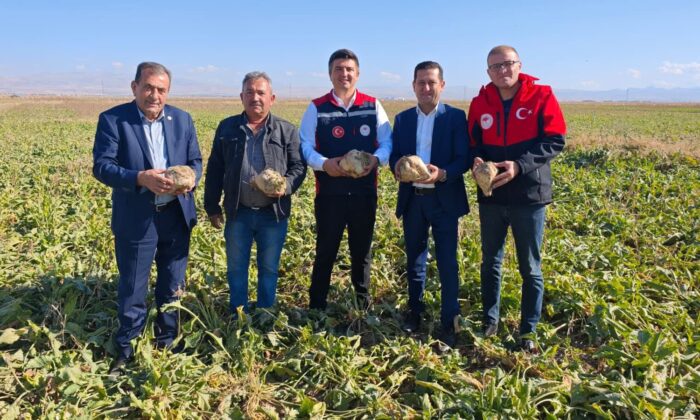 BOR’DA TARIMA DEĞER KATAN ZİYARET