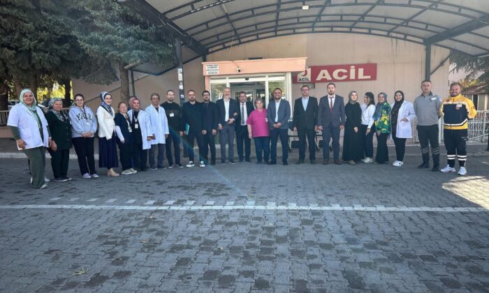 İL SAĞLIK MÜDÜRÜ DR. İNAN’DAN ALTUNHİSAR DEVLET HASTANESİNE ZİYARET