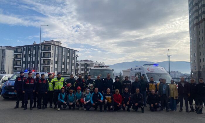 NİĞDE’DE AFET SAĞLIK TATBİKATI BAŞARIYLA GERÇEKLEŞTİRİLDİ