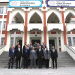 VALİ CAHİT ÇELİK’TEN ONUR EKEMEN OKULU’NA ZİYARET